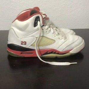 Air Jordan 5 Retro